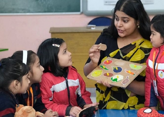 https://sanskaar.school.in/assets/main/images/500_500.jpg
