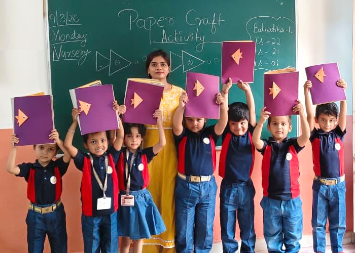 https://sanskaar.school.in/assets/main/images/500_500.jpg